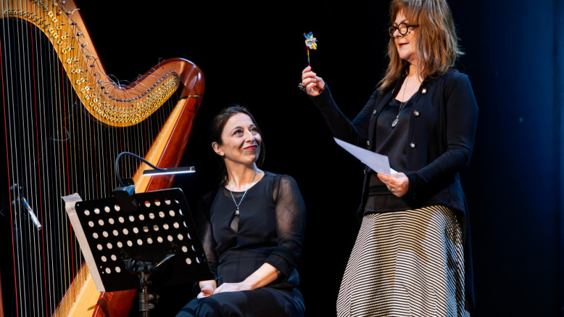 Marina Massironi chiude la stagione del Teatro Sociale di Valenza